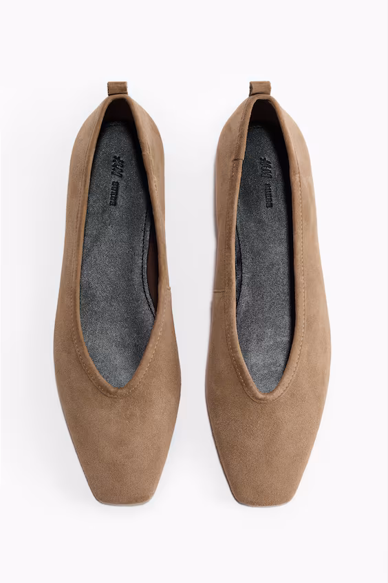 Туфли балетки из кожи