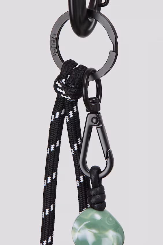 Acessório декоративное для чемодана