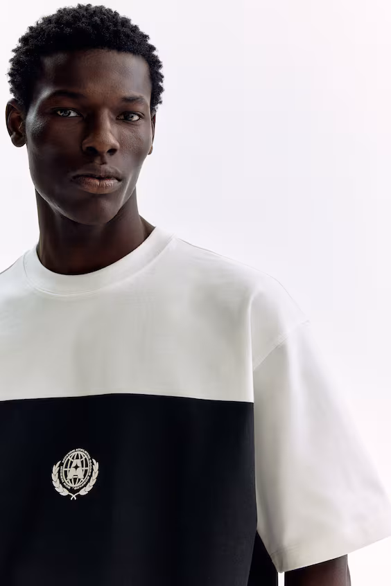 Футболка с принтом oversized fit