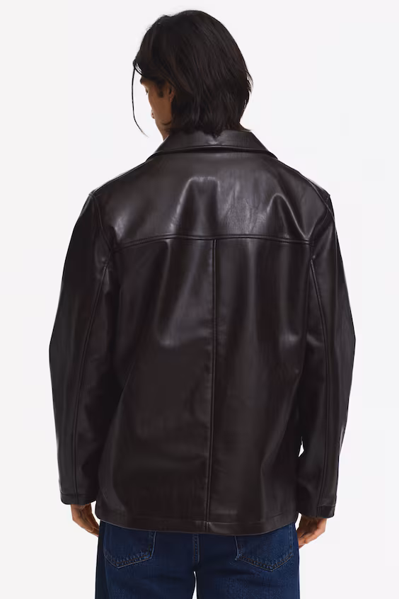 Пальто из покрытой ткани