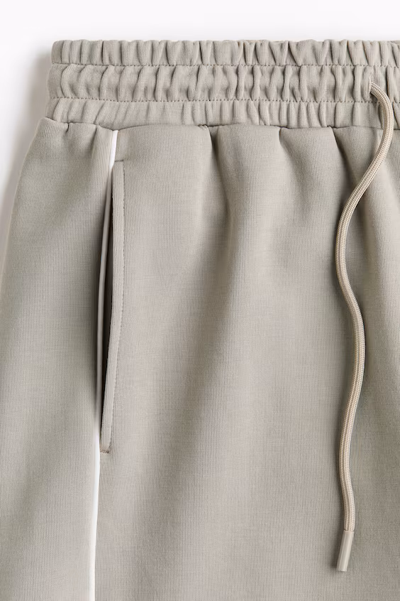 Шорты для занятий спортом loose fit с технологией drymove™