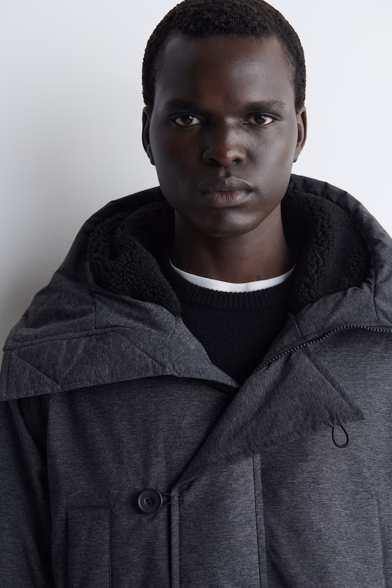 Технический парка с капюшоном и утеплением из пуха