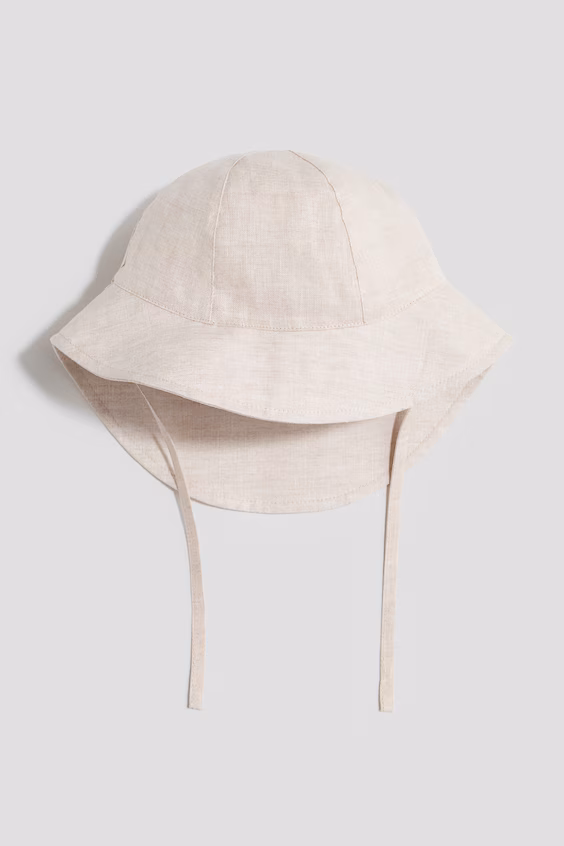 Солнечная шляпа из льна
