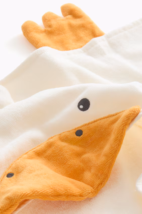 Пляжный плащ