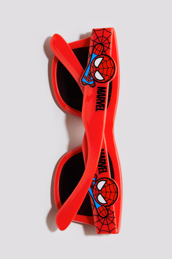 Солнечные очки с узором