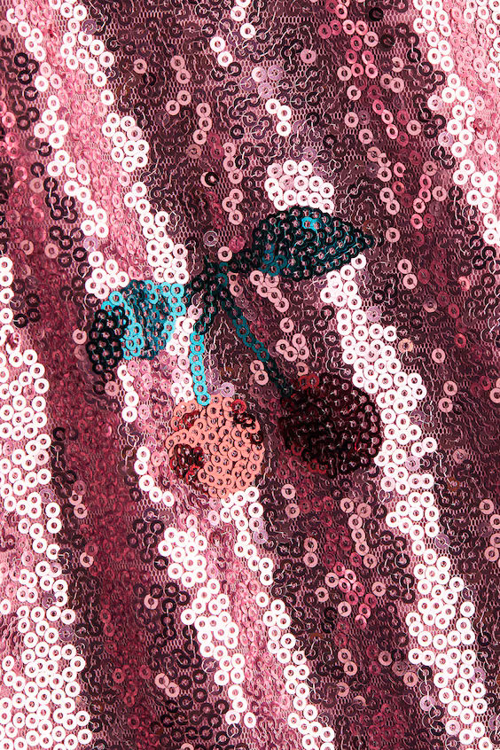 Куртка с пайетками