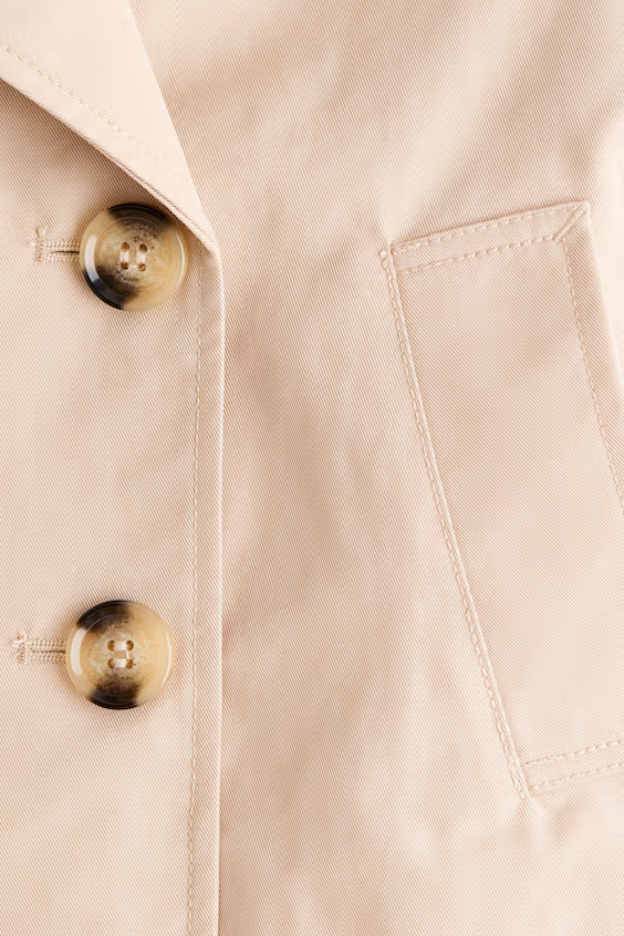 Короткий тренч из хлопкового саржевого полотна