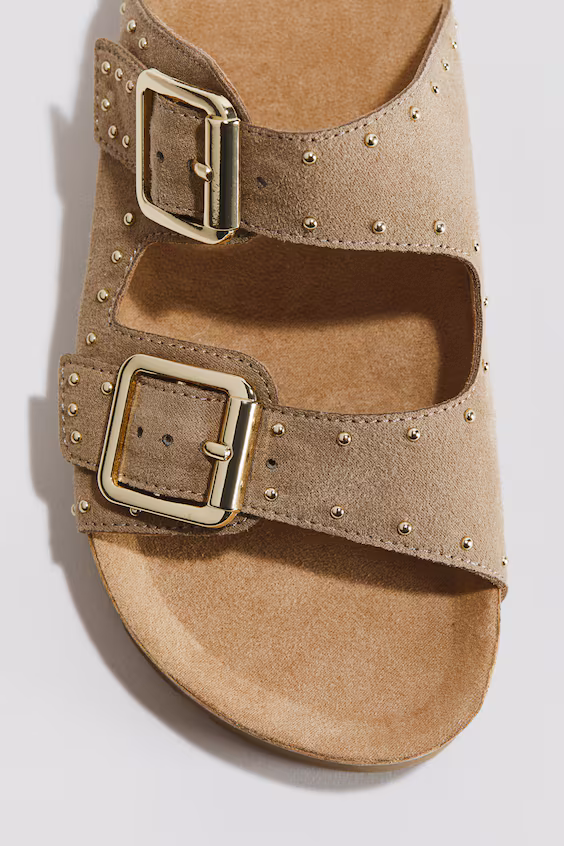 Сандалии на двух ремешках