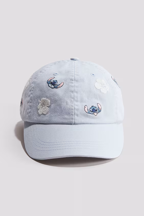 Бейсболка из серпа с принтом