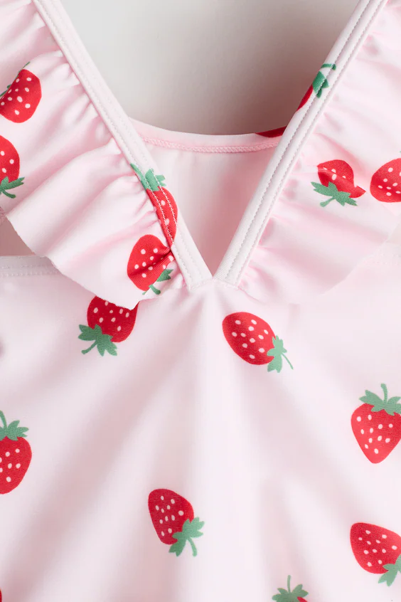 Купальник с оборкой