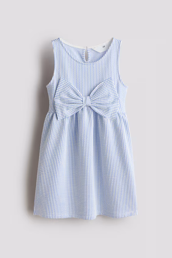 Платье с бантом