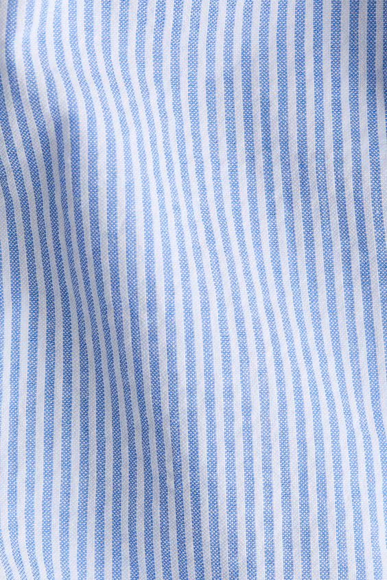 Платье с бретельками и оборкой