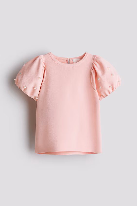 Свитер из тонкой вязаной ткани с бисером