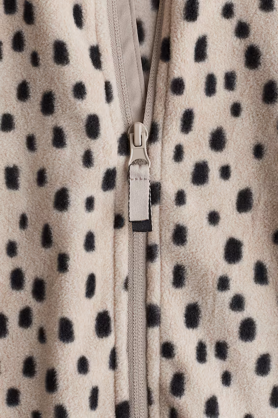 Теплый поларовый пальто