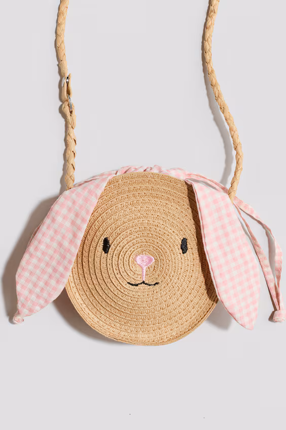 Соломенная сумка через плечо с аппликациями