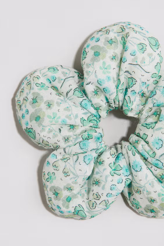 Резинка для волос в форме лепестков