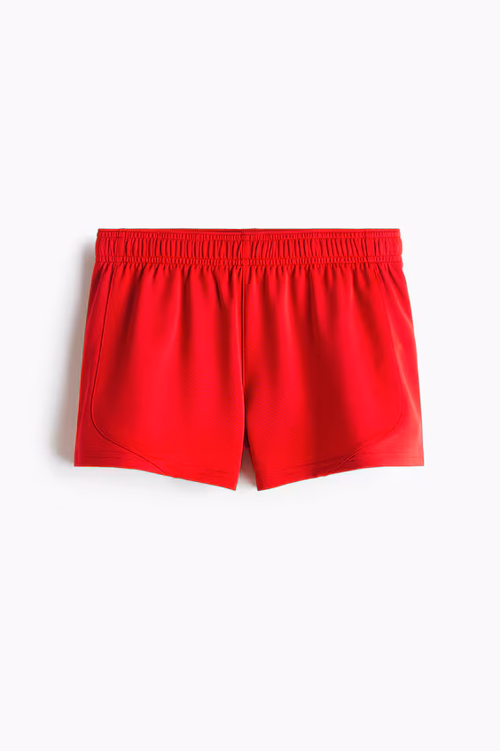 Футбольные шорты с технологией drymove™