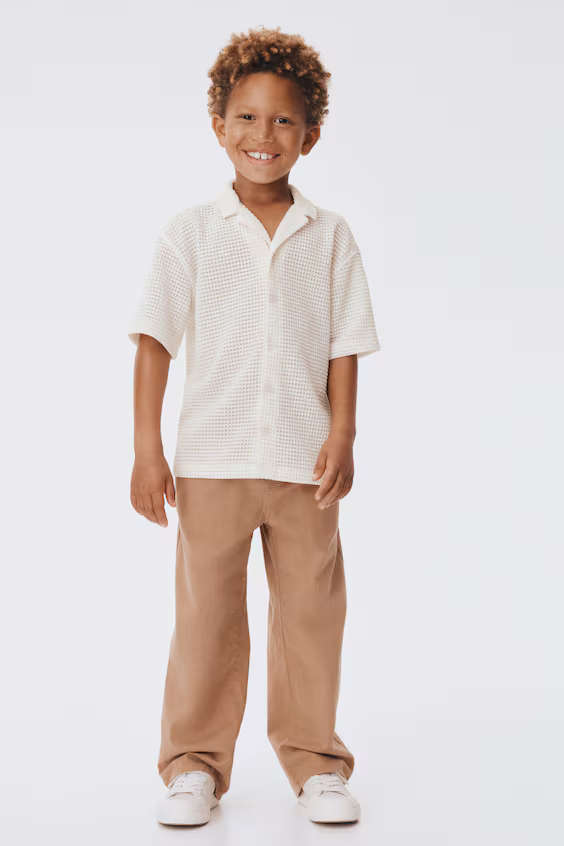 Рубашка резорт из ткани с текстурой