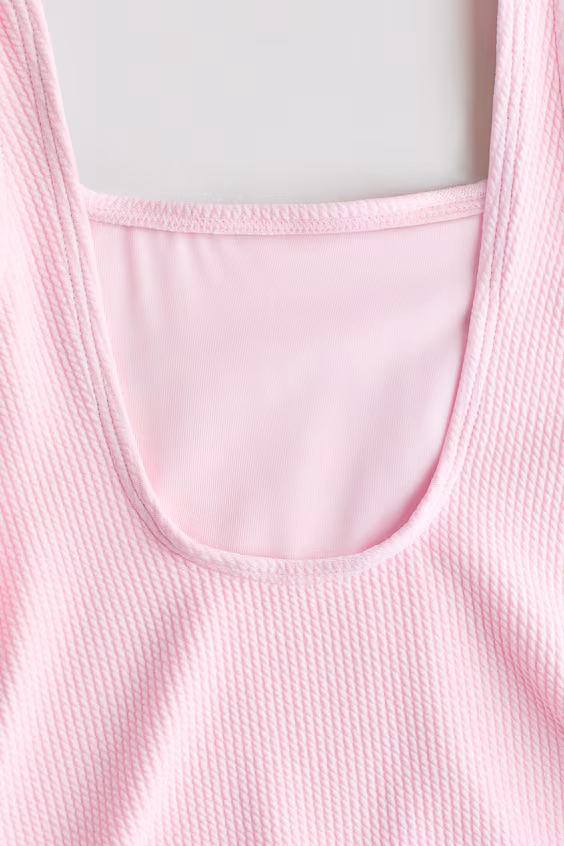 Купальник в рубчик