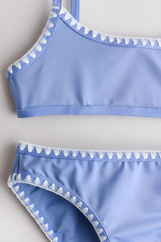 Вышитый бикини