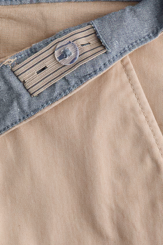 Утягивающие брюки из твила