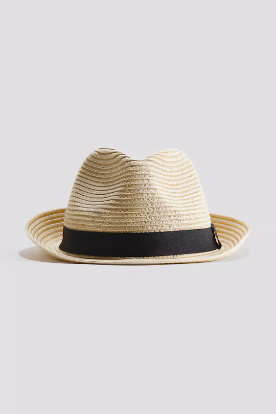 Соломенная шляпа