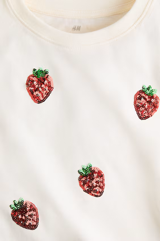 Футболка с мотивами