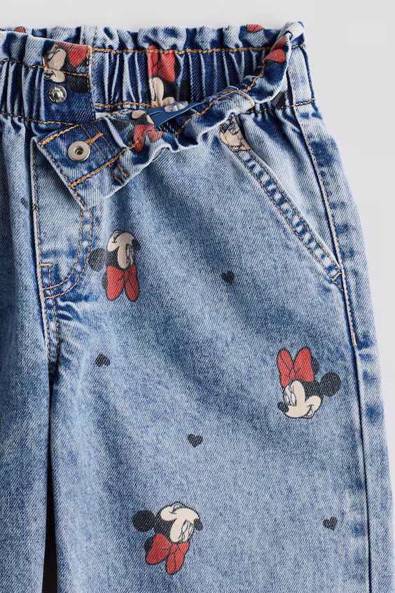 Джинсы с широкими брючинами с узорами