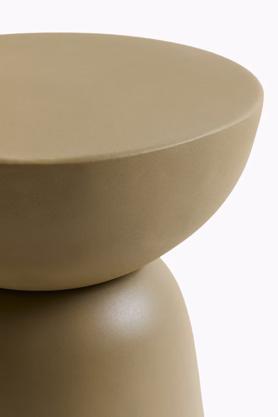 Тумбочка для улицы из металла