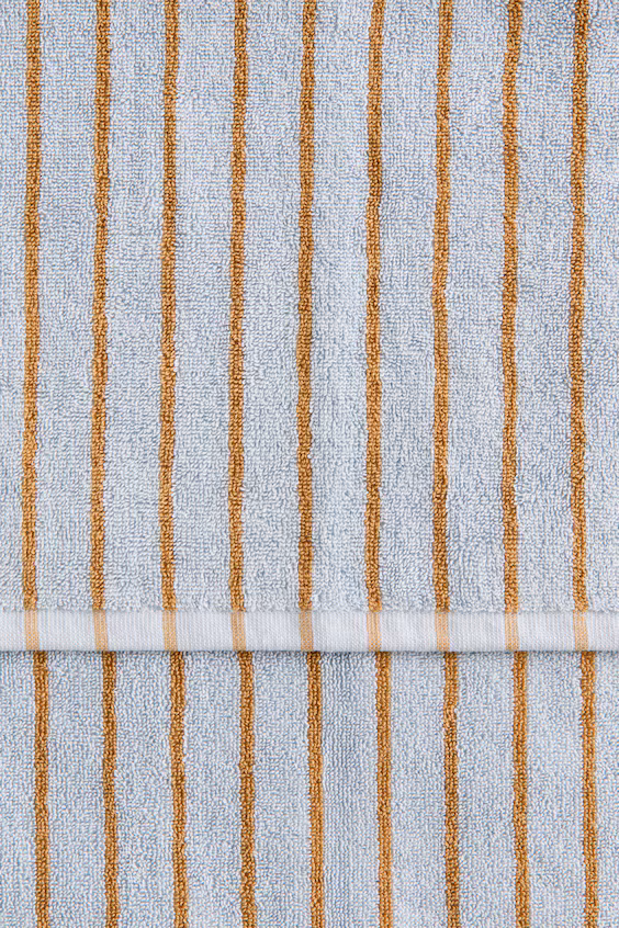 Полотенце для рук в полоску