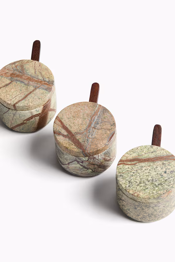 Солонка из мрамора