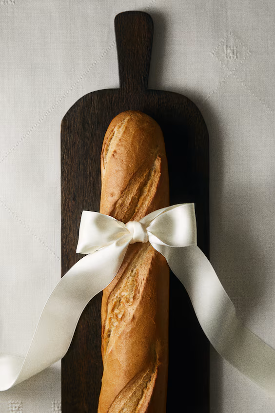 Длинная деревянная кухонная доска из мангового дерева