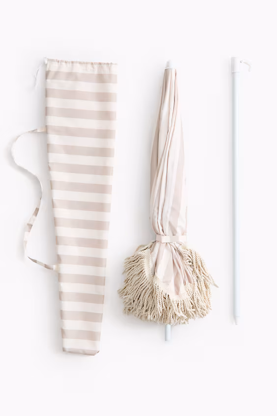 Зонт с кисточками