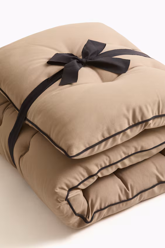 Большая подушка для наружных стульев