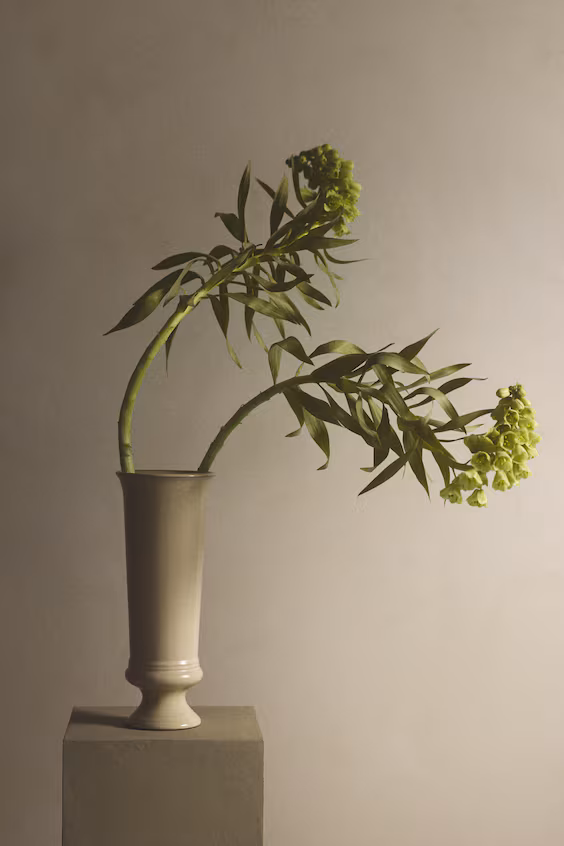 Большой глиняный кувшин с реактивной эмалью