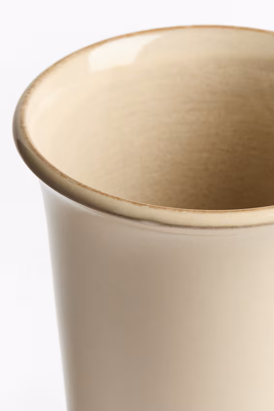 Глиняная кувшин с реактивной эмалью