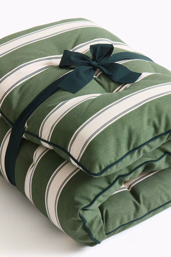 Большая подушка для наружного кресла