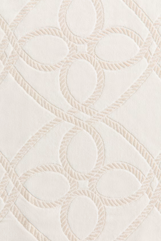 Пляжное полотенце из ткани жаккард