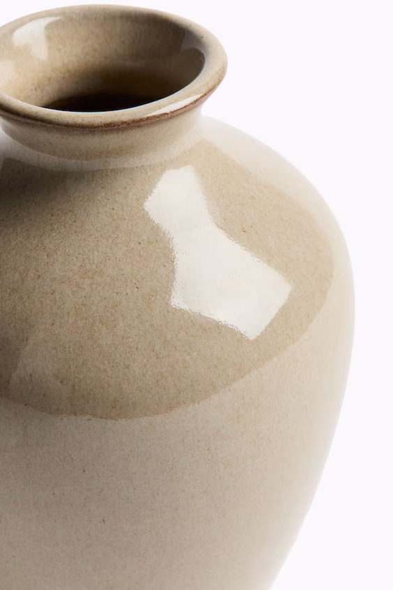 Миниатюрный кувшин из терракоты