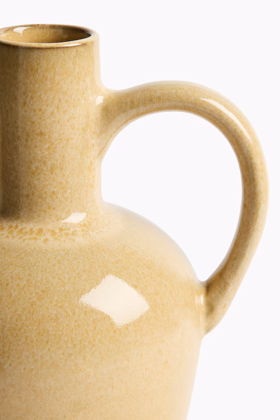 Большой кувшин из терракоты