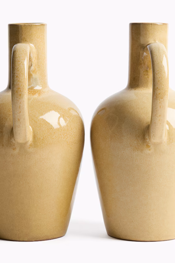 Большой кувшин из терракоты