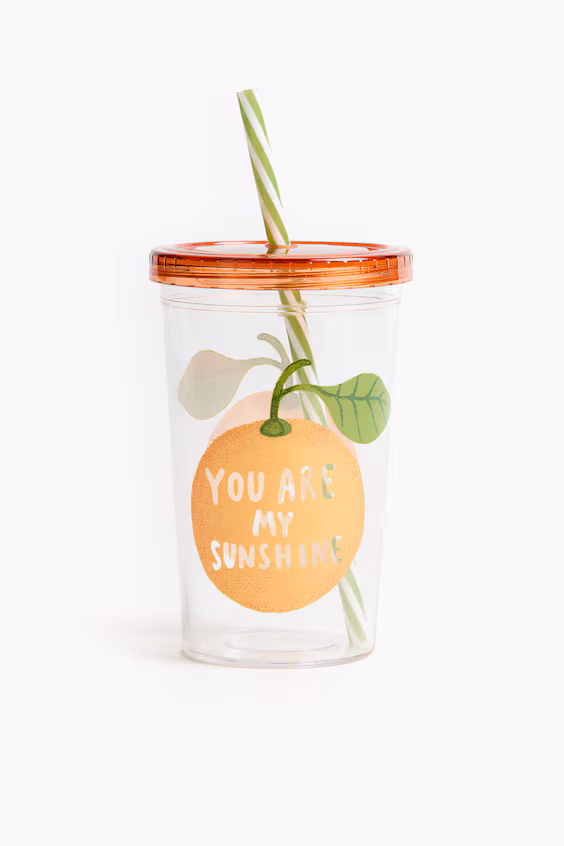 Детская пластиковая кружка с крышкой и трубочкой