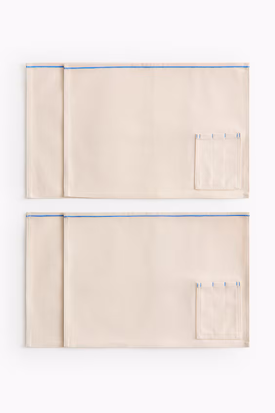 Набор из 4-х индивидуальных скатертей с карманом