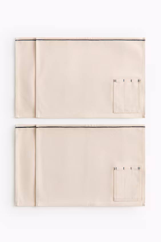 Набор из 4-х индивидуальных скатертей с карманом