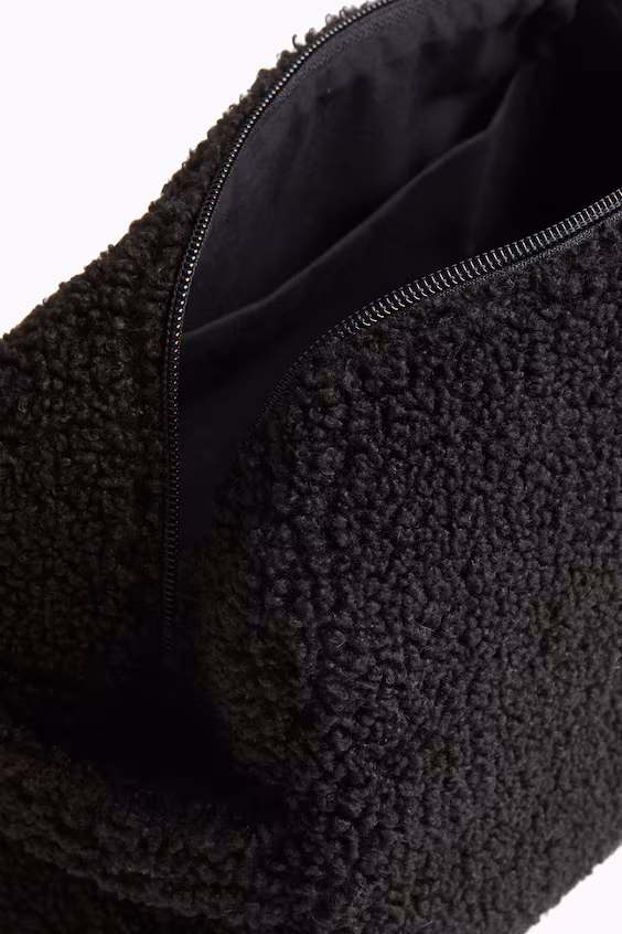 Сумка для смены подгузника из мягкого меха