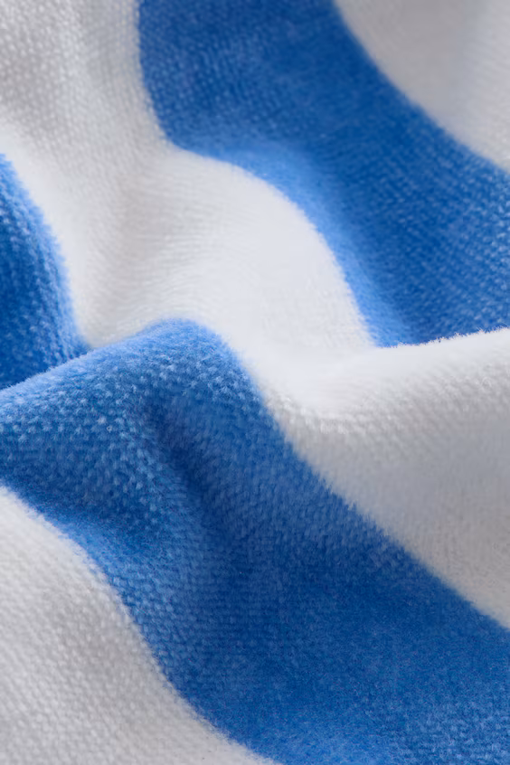 Полотенце-пончо в полоску из хлопка