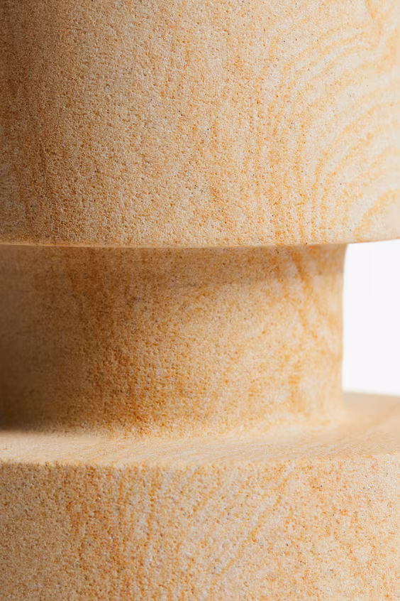 Высокий подсвечник из песчаника