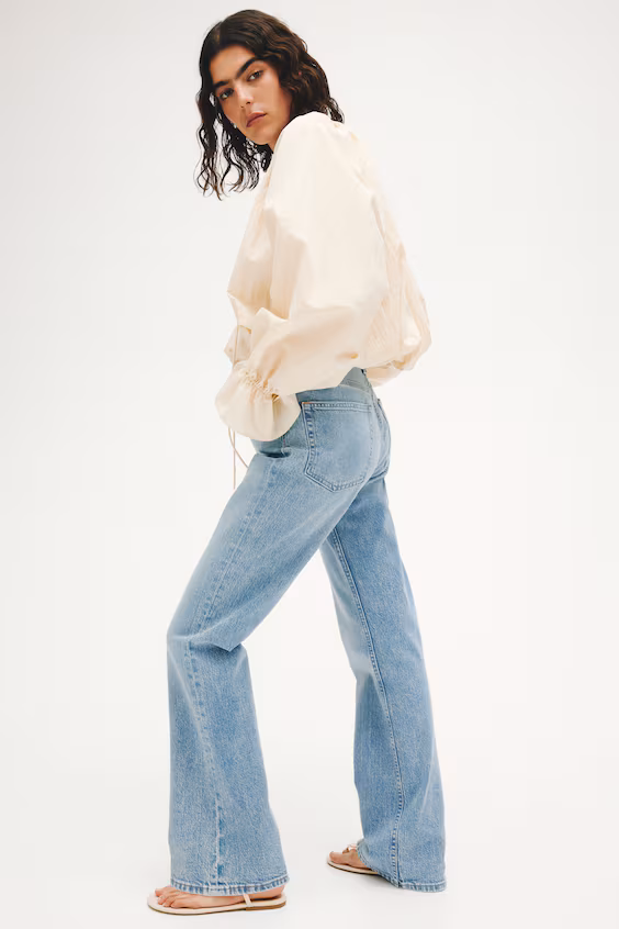 Джинсы bootcut с высокой посадкой