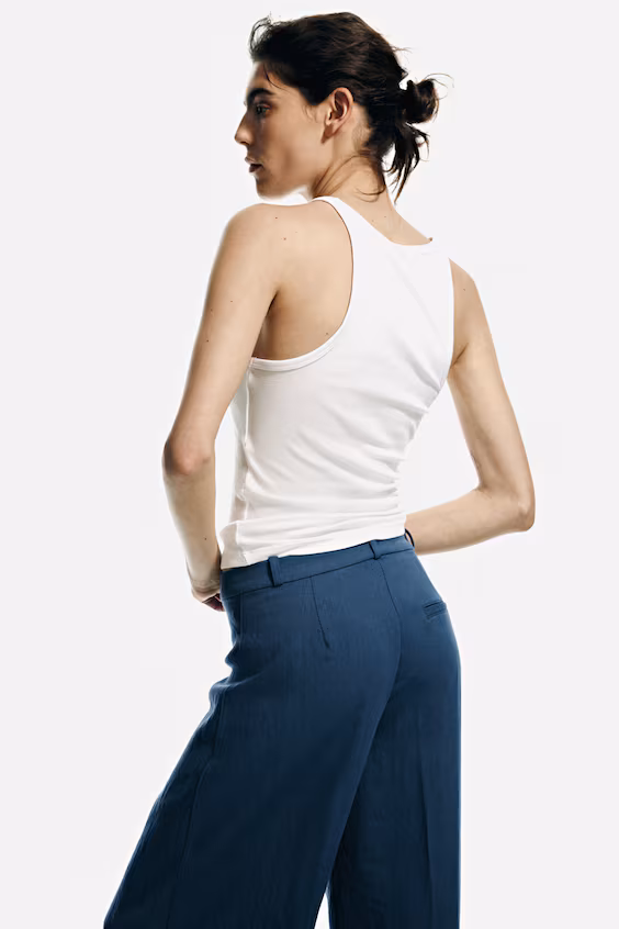 Широкие классические брюки