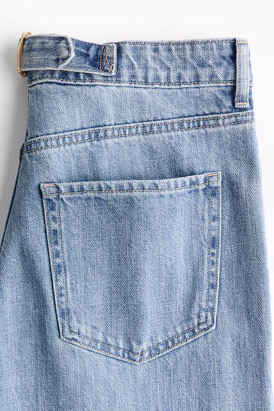 Широкие джинсы со стандартной талией